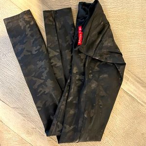 SPANX Faux Leather Camo Leggings- Size M